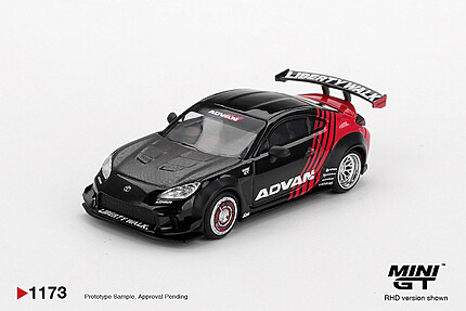Machetă Mini GT Toyota GR86 LB Nation ADVAN MGT01173-R 1:64
